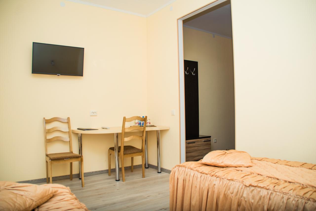 Hotel Gotsor For Competitive Sports Gomel Eksteriør bilde